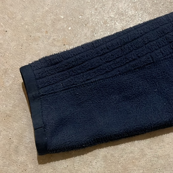 Navy blue women’s llbean fleece jacket - Picture 4 of 5